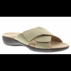Trotters Getty Khaki NEW 6M